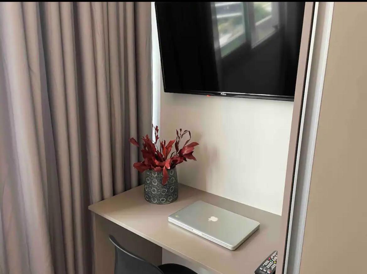 Apartamento Ao Lado Do Shopping Frei Caneca E Pertinho Da Av Paulista