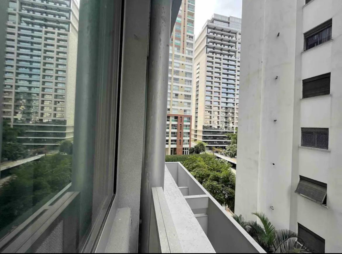 Ao Lado Do Shopping Frei Caneca E Pertinho Da Av Paulista Apartamento